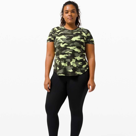 Lululemon UVP Run Short SleeveHeritage 365 Camo Crispin Green Multi - Picture 3 of 5